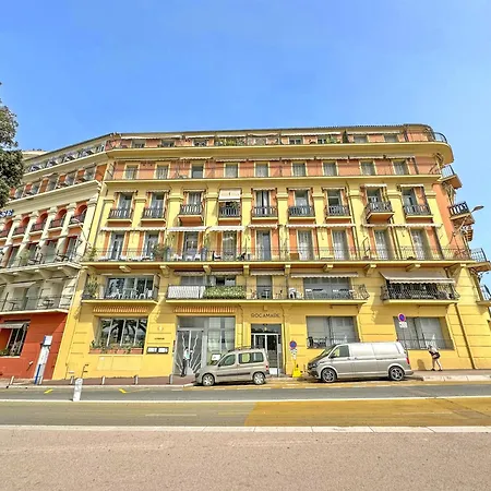 Exceptional Sea Front France شقة نيس